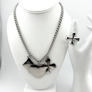 Vintage Nine West House of Cards Silver Toned Necklace Ring Set